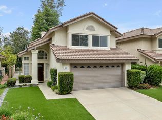 645 Overlook Rd, Simi Valley, CA 93065