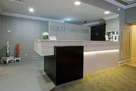 3rd image of 401 W Fullerton Pkwy #501w5th