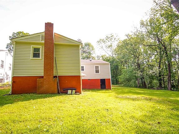 5th image of 2507 Grimsley St