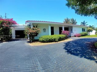 2241 NE 38th St, Lighthouse Pt, FL 33064