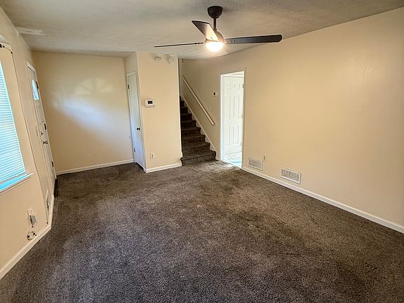 4th image of 4047 Tanglewood Rd
