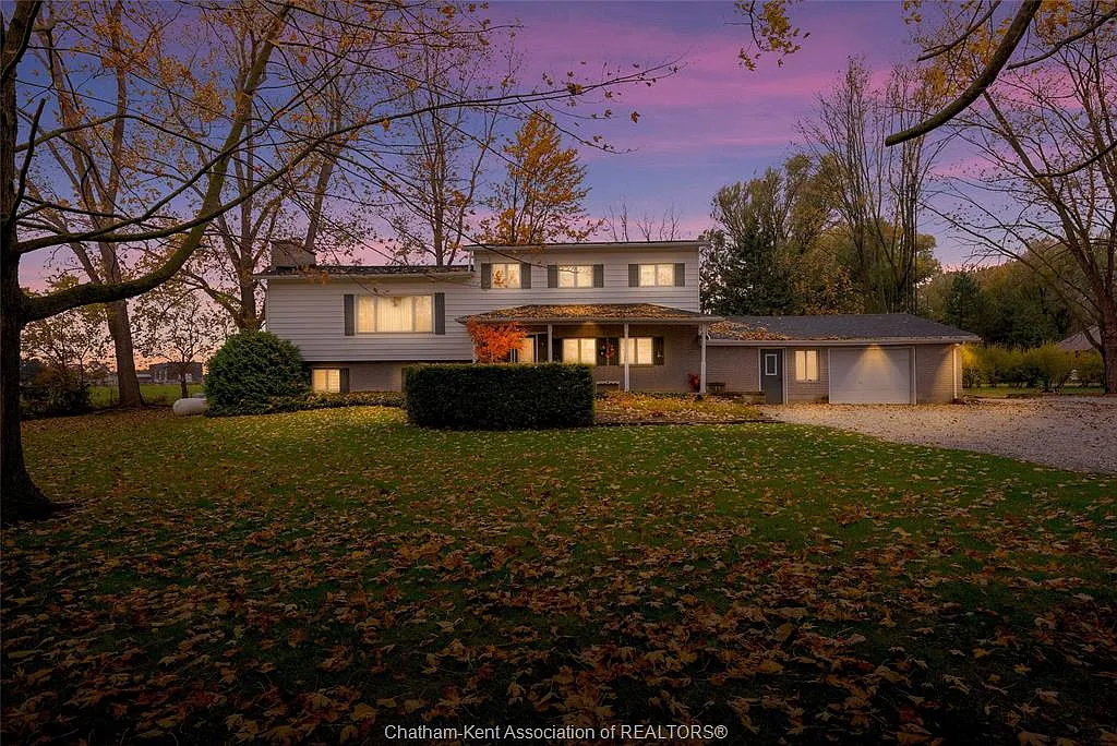 10374 Shepherds Line photo 1