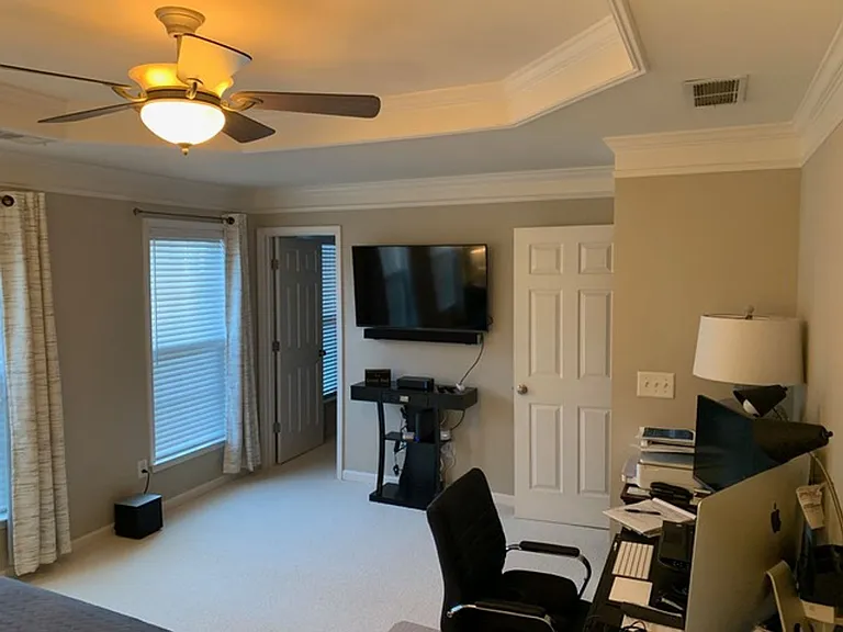 2842 Loftview Sq — Photo 14
