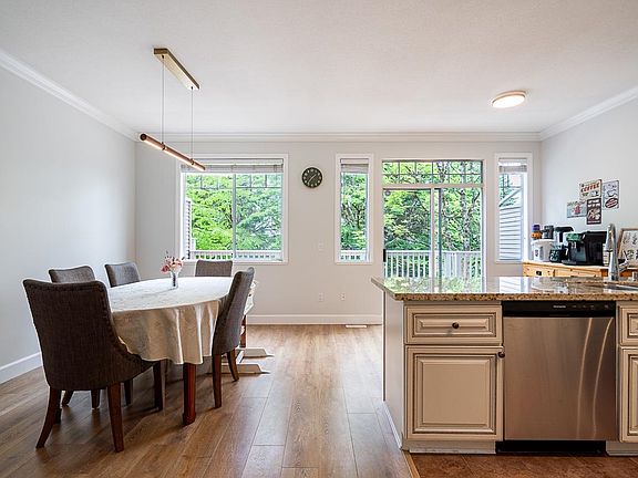 5th image of 7501 Cumberland St #29