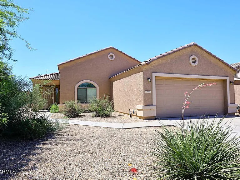 10945 W Loma Ln — Photo 34
