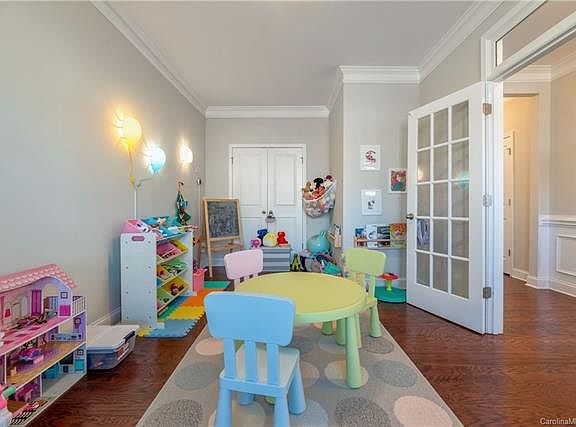 4th image of 9713 Rayneridge Dr