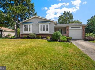 35 Bryant Rd, Turnersville, NJ 08012