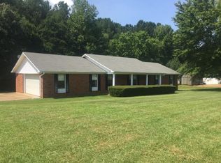 4104 Forrest Rd, Corinth, MS 38834