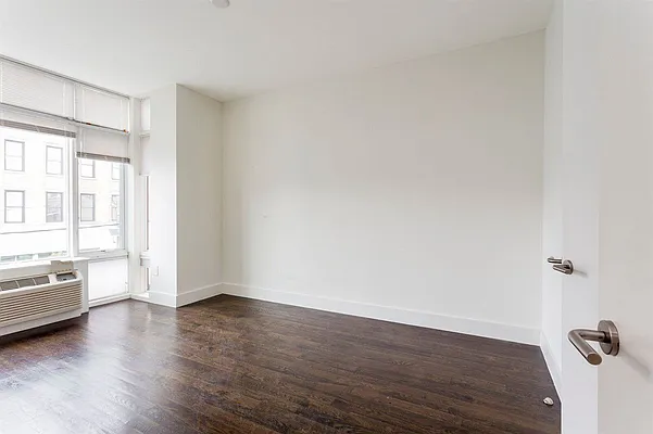 Rented by JCity Realty, LLC | media 4