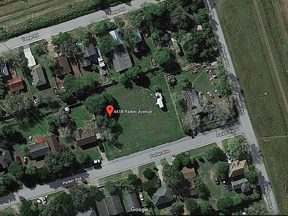 4th image of 17444 Parker Ave