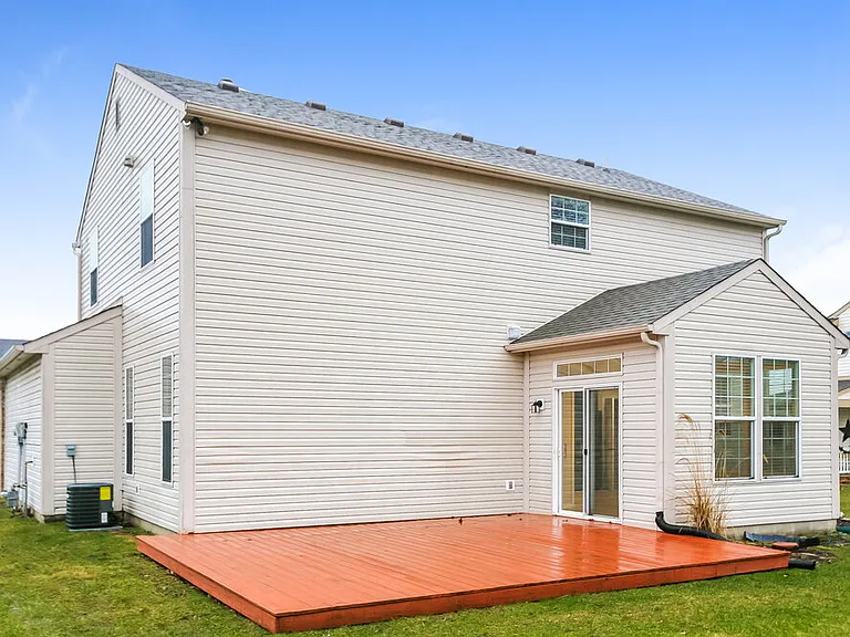 147 Fountain Dr — Photo 16