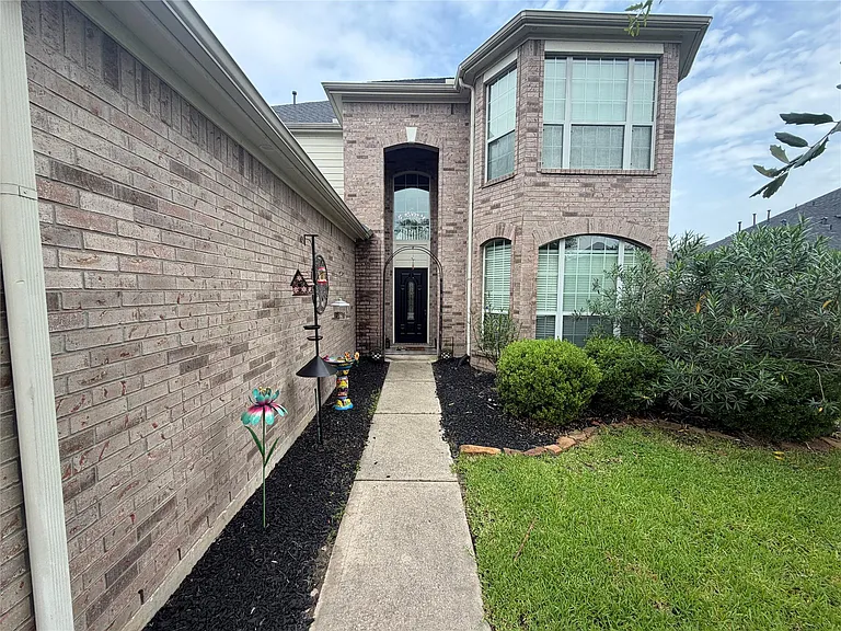 30430 Legacy Pines Dr — Photo 3