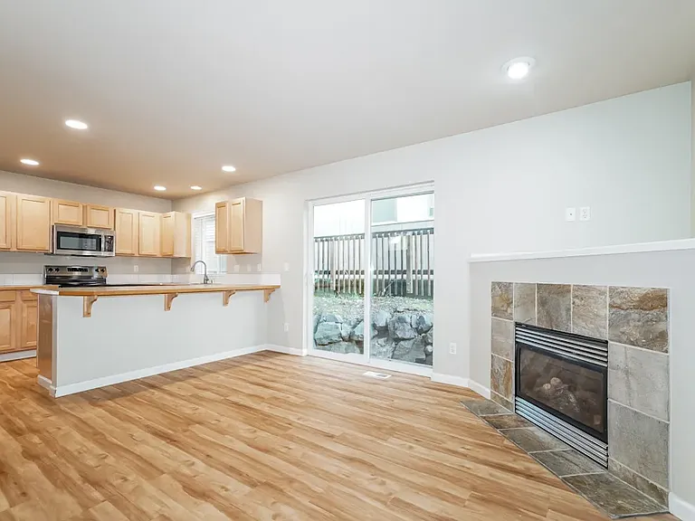17913 72nd Ave E — Photo 12