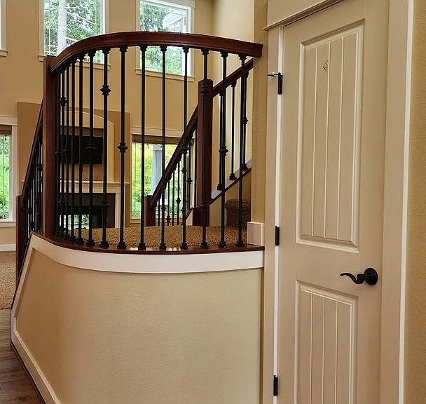 3819 Cameron Dr NE — Photo 12