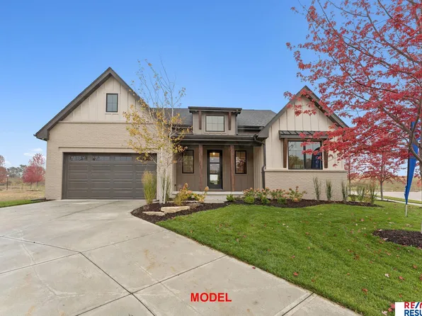 20145 W St, Omaha, NE 68135