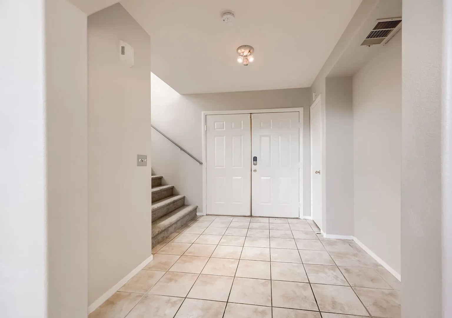 Spacious 3-Bedroom Home with Loft & Backyard Retreat! — Photo 3