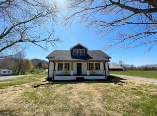 1170 Jamestown Hwy, Livingston, TN 38570