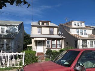110-21 207th St, Jamaica, NY 11429