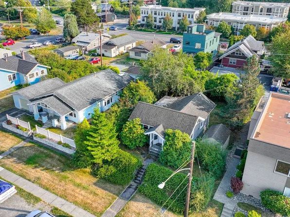 1302 Larrabee Avenue, Bellingham, WA 98225