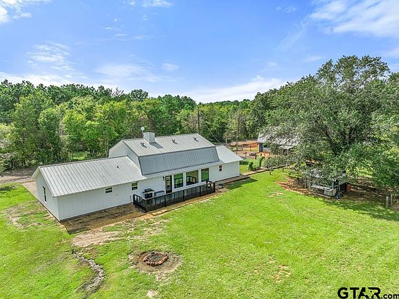 2nd image of 19412 County Road 481