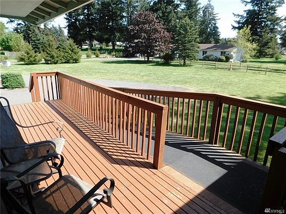 Both the home and bonus space have wheelchair ramps for easy access!