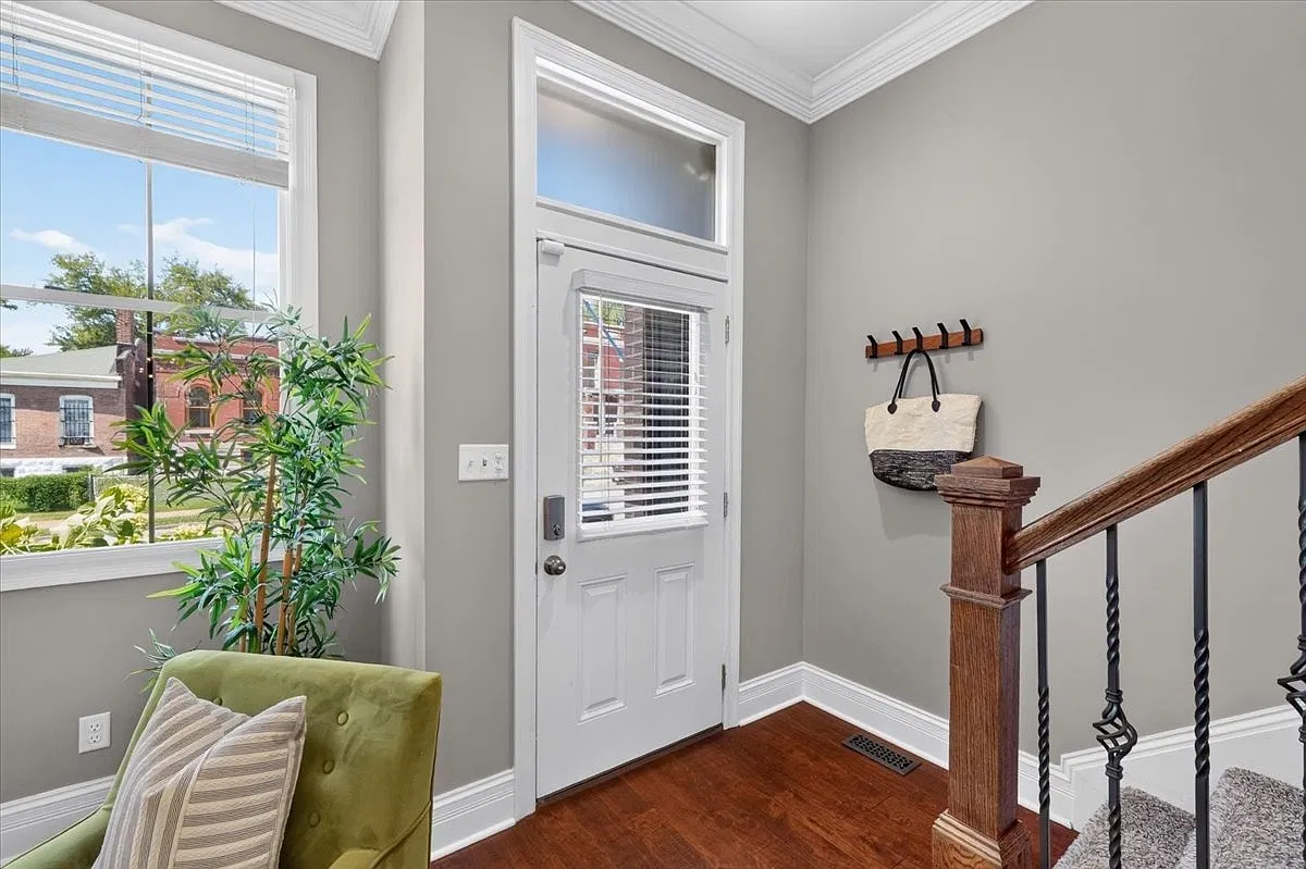 1124 Kentucky Ave — Photo 4