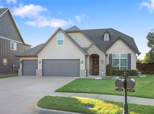 229 W 128th Pl S, Jenks, OK 74037