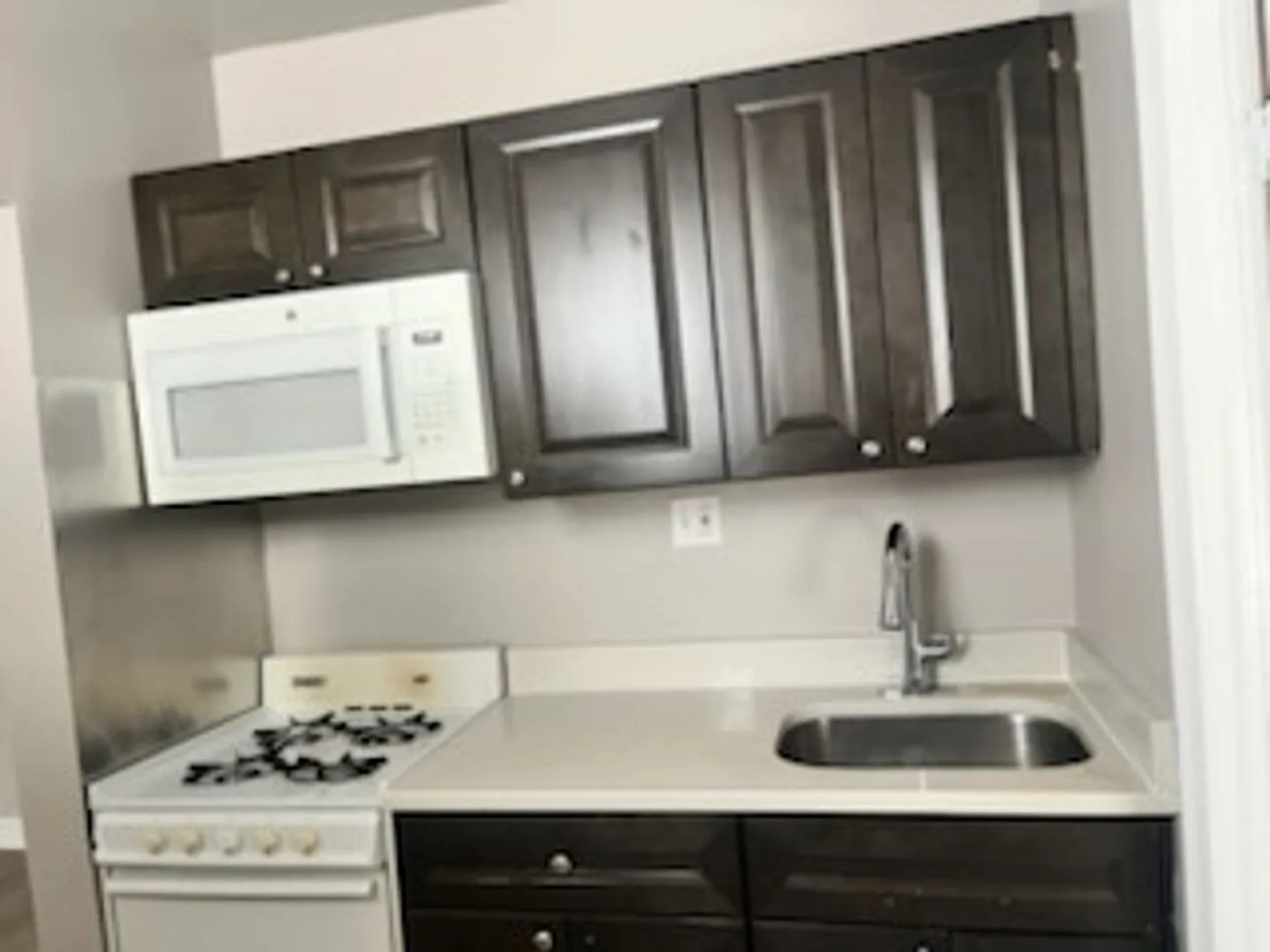 4040 Spruce St. — Photo 1