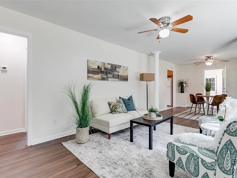 4321 N Huguenot Rd — Photo 34