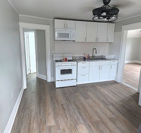 3rd image of 1802 15th St