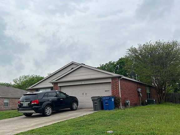 2nd image of 1707 Citadel Dr
