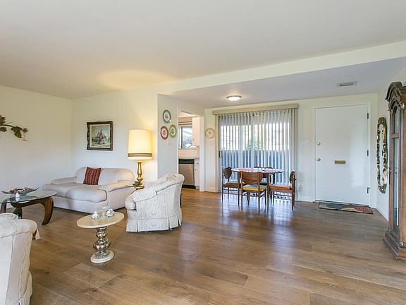 4th image of 22666 Nadine Cir Unit A