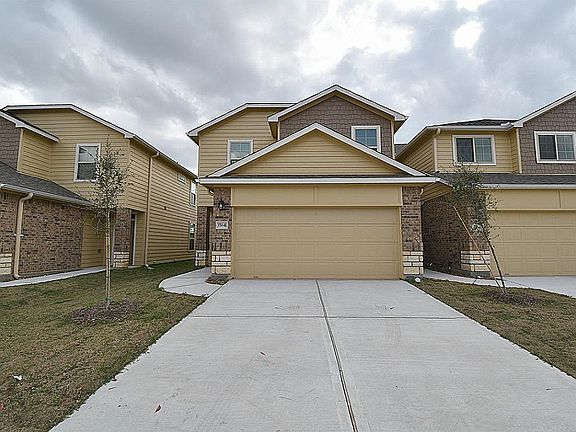 2nd image of 17041 Wilthorne Gardens Ct