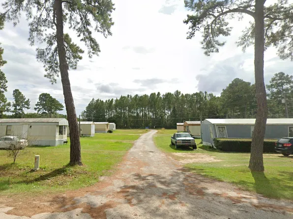 38 S Juniper High Blf, Waycross, GA 31501