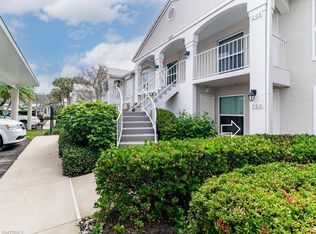 828 Gulf Pavilion Dr S #105, Naples, FL 34108