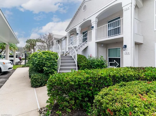 828 Gulf Pavilion DR S #105, NAPLES, FL 34108