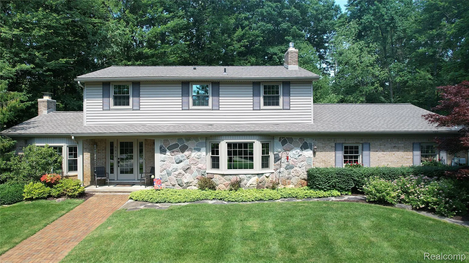 3319 N Tipsico Lake Rd photo 1