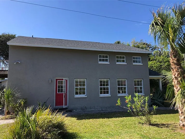 1201 S Flagler Ave — Photo 14