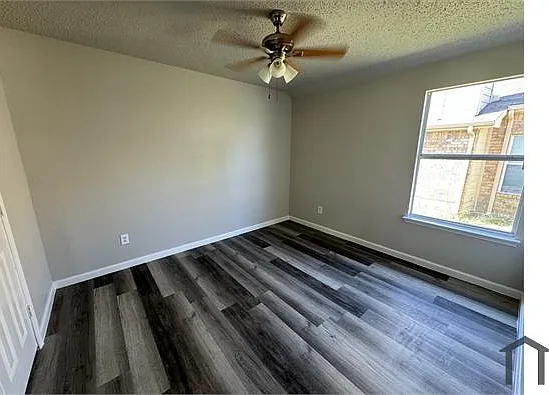414 Lemon Dr — Photo 8