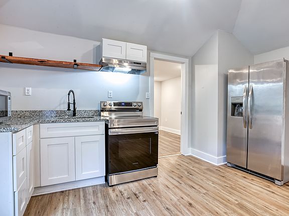 5th image of 503 E 52nd St #1