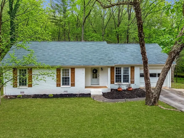 325 Brookstone Dr, Athens, GA 30605