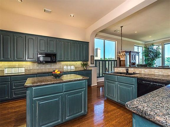 5th image of 4553 Golf Vista Dr