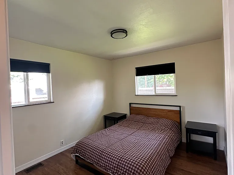 267 Crest St — Photo 6