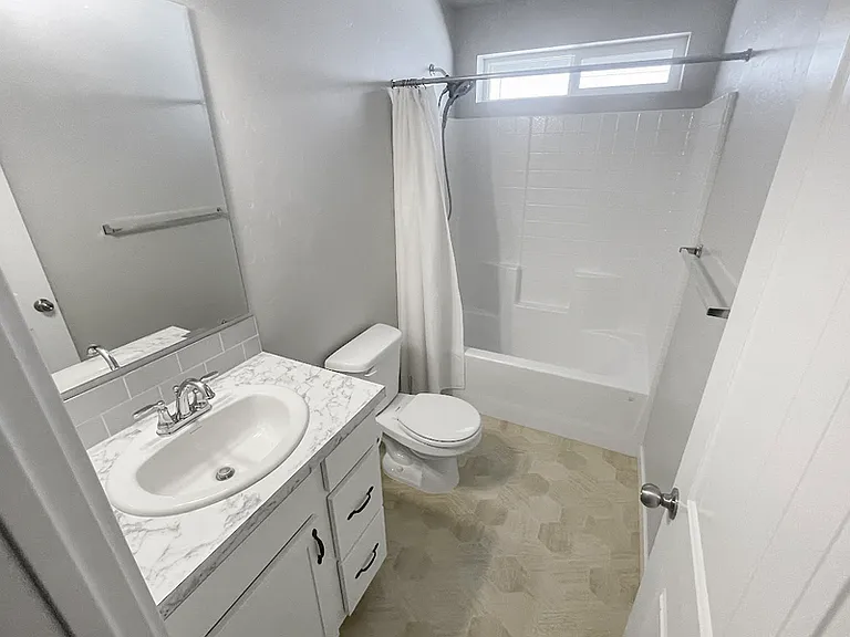 149 Wausau St — Photo 8