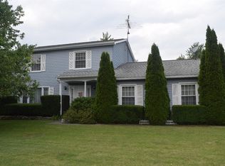 9383 Chestnut Cir, Dexter, MI 48130