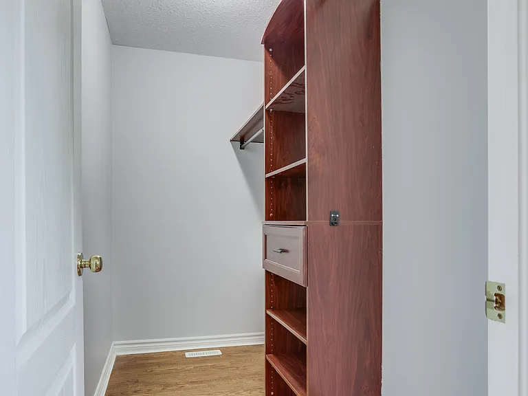 2206 Coronation Dr — Photo 26
