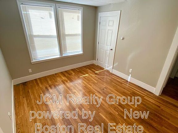 3rd image of 38 Neptune St #U-1r