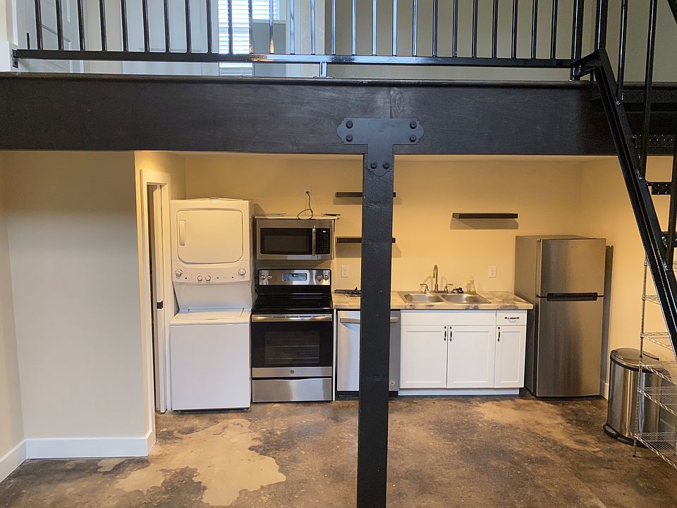 1st image of 303 Donaldson Ave