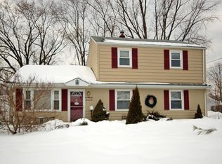 43 Fairmount Ave, Bridgewater, NJ 08807