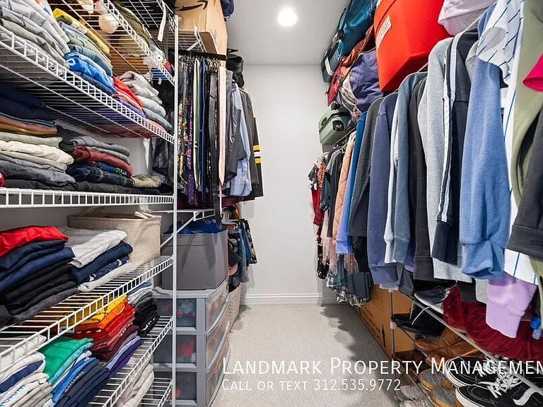 1152 W Roscoe St #2E — Photo 16